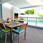 Casa Da Prainha - Private Pool, Next To The 빌라
