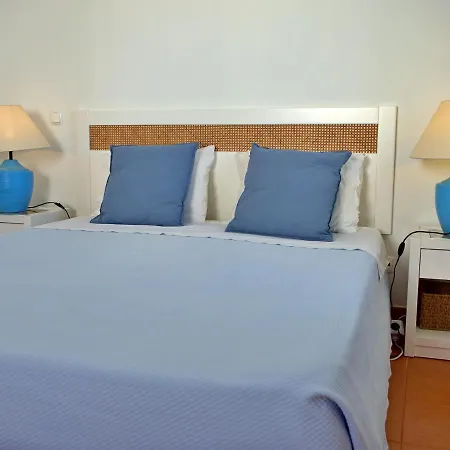 Вилла Casa Da Prainha - Private Pool, Next To The